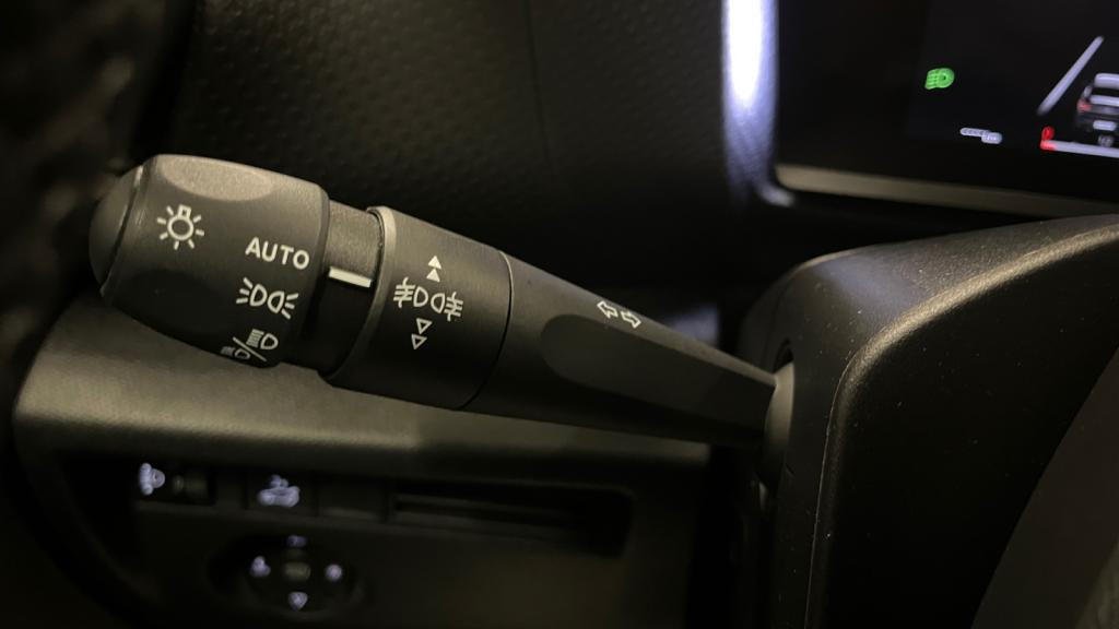 Nouvelle CITROEN C4 X  1.5 BlueHDi 16V - 130 S&S - EAT8  Max 